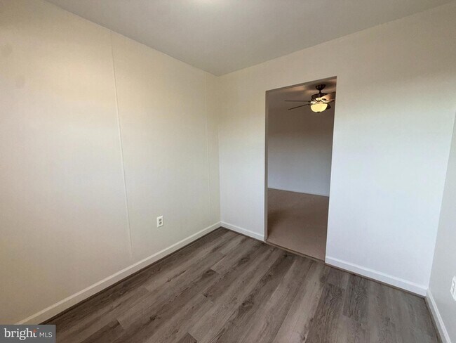 Building Photo - 434 N Armistead St