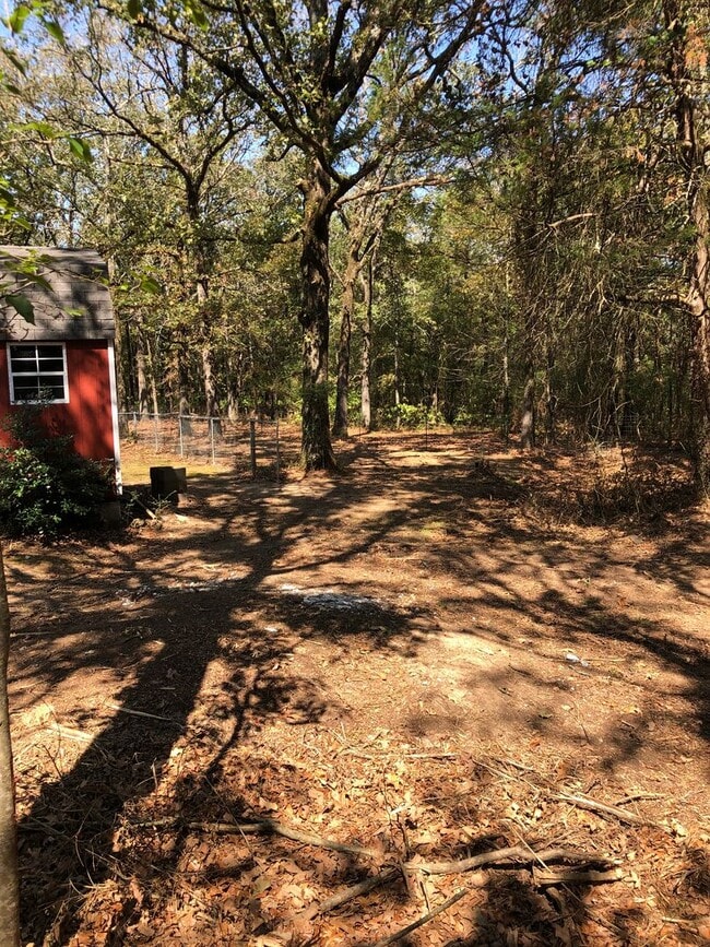 Building Photo - Secluded Country Retreat — Minutes from Se...
