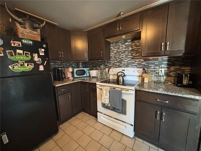 Building Photo - 39 Annandale Rd