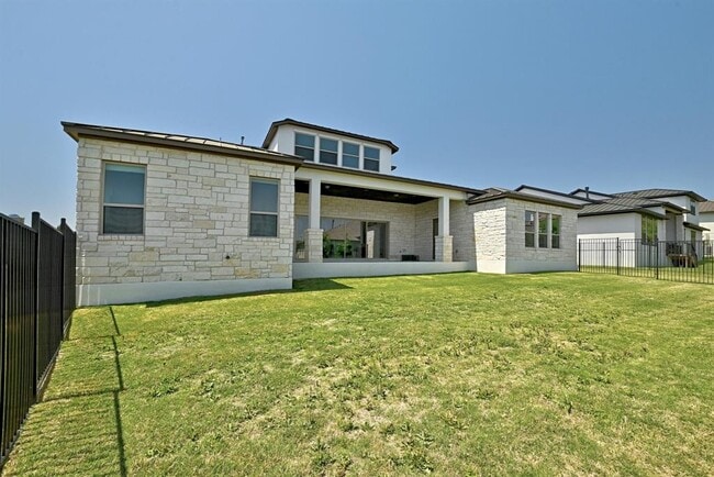 Building Photo - 4809 Serene Hills Dr