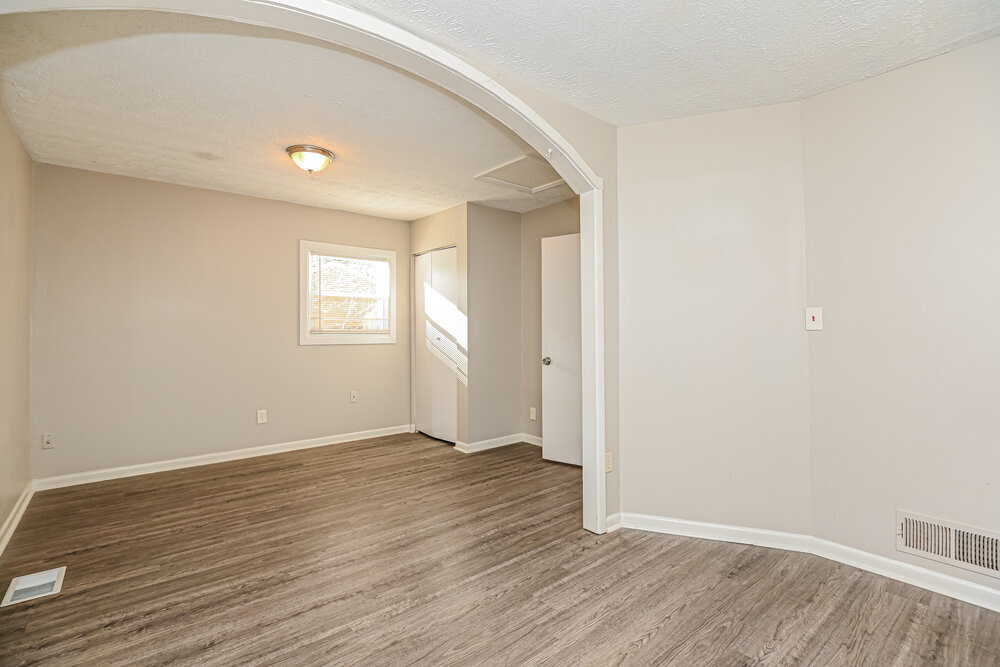 Building Photo - 2870 Valley Brook Dr SW