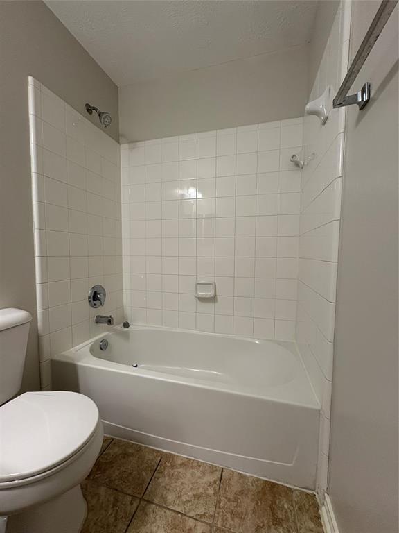 Building Photo - 21742 Orange Maple Ct