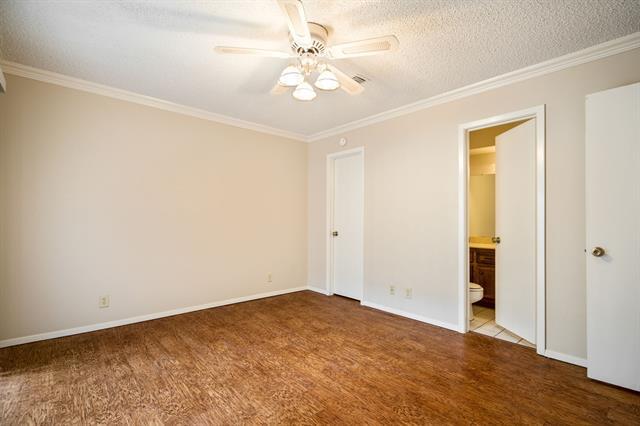 Building Photo - 1108 W Houston St