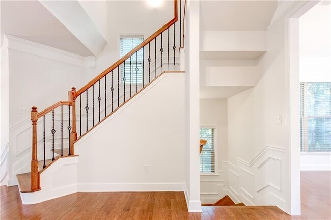 Building Photo - 3304 Ferncliff Ct