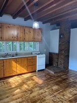 Building Photo - 68 Berwick Rd