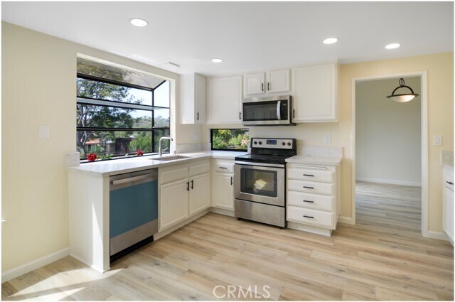 Building Photo - 27571 Chantada