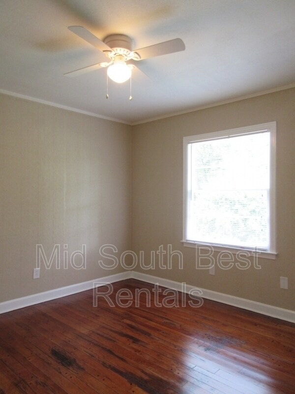 Building Photo - 1474 Rolling Hills Dr