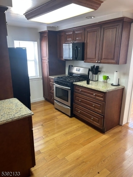 Building Photo - 1727 Park St