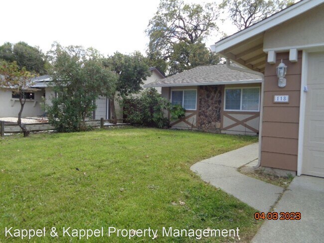 Building Photo - 4 br, 2 bath House - 118 DUNDEE CT.