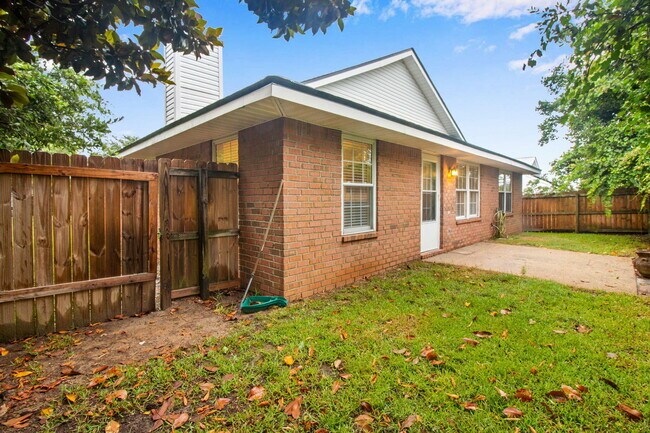 Building Photo - 4678 Windstarr Dr