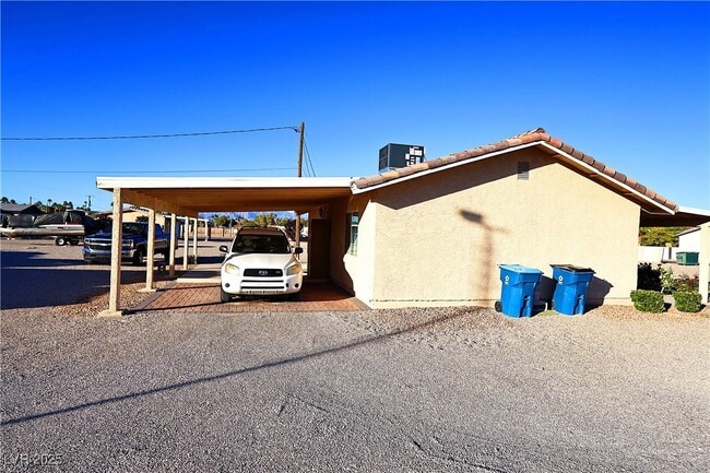 Building Photo - 5081 N Pioneer Way