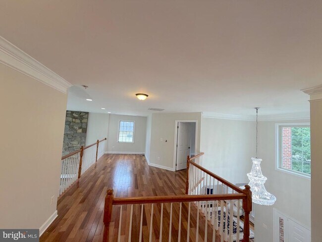 Building Photo - 13353 Horsepen Woods Ln