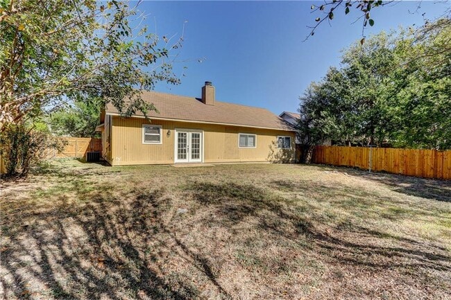 Building Photo - 16407 Framingham Cir