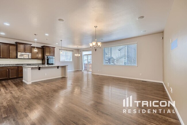 Building Photo - 15577 East 115th Place
