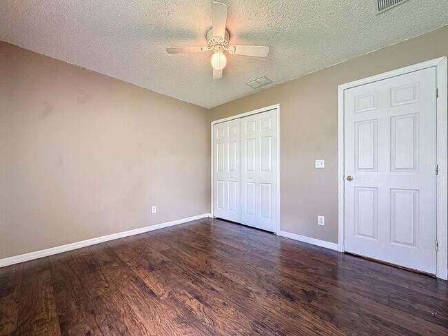 Building Photo - Poinciana single family home in Village 7,...