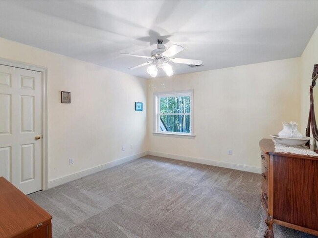 Building Photo - 8063 Winners Cir