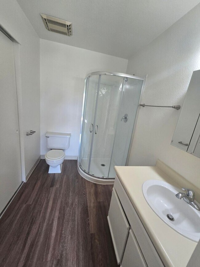 Interior Photo - 4922 Vir Mar St.