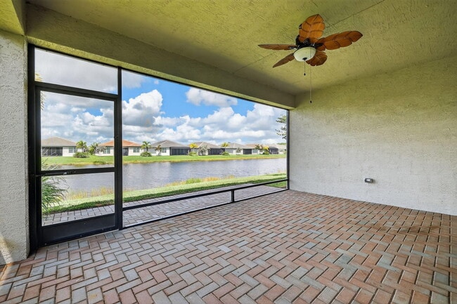 Building Photo - 11650 SW Moon River Way