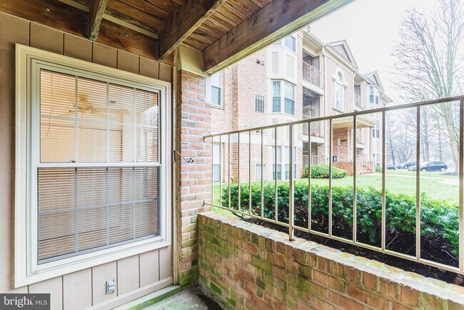 Building Photo - 201 Windmille Pointe Ct