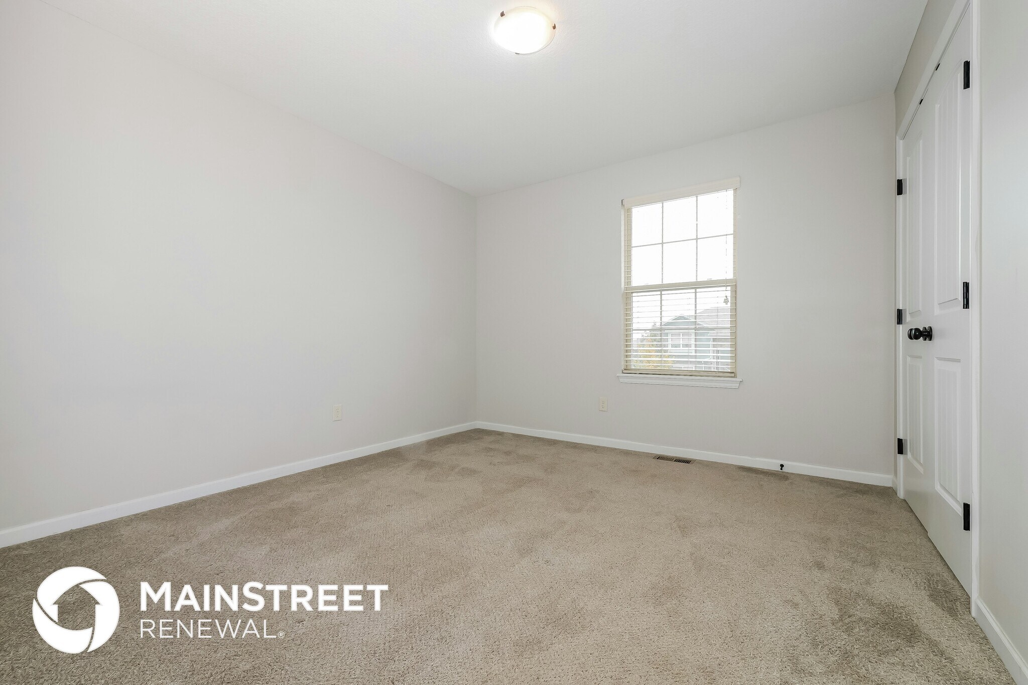 Building Photo - 427 Sunflower Dr