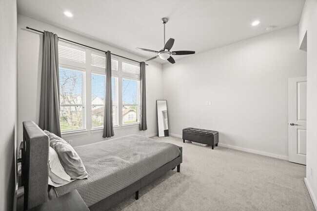 Building Photo - 4002 Elser St