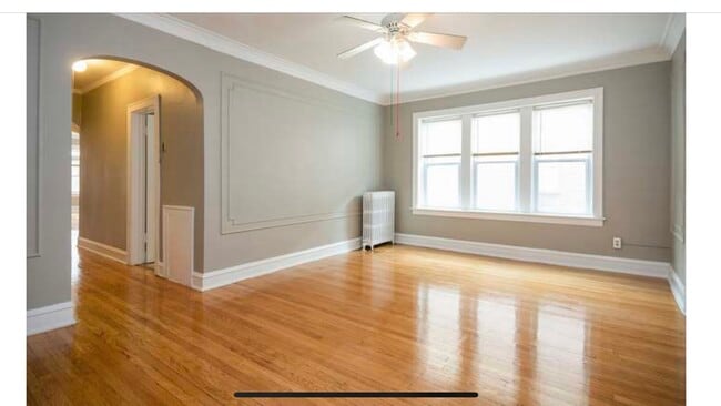 Building Photo - 7437-7439 S Chappel Ave