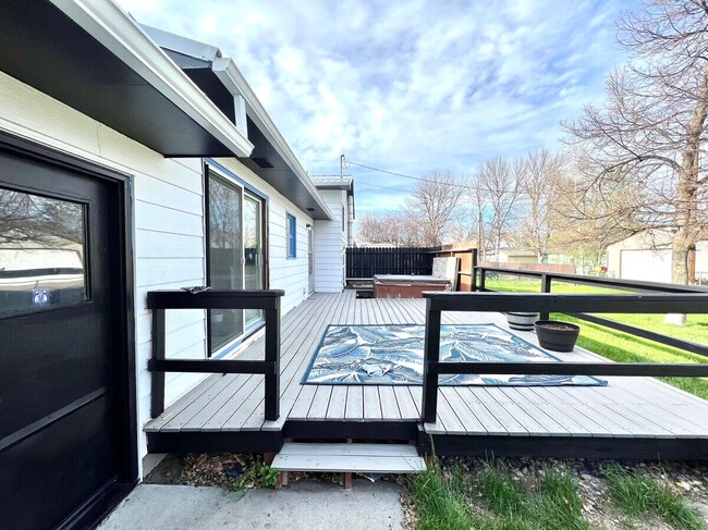 Building Photo - 15 Campbell Dr