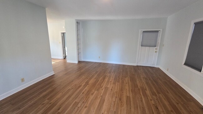 Building Photo - sunset1617