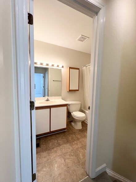 Building Photo - 434 Summerwalk Cir