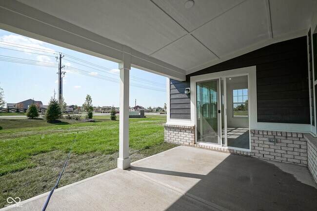Building Photo - 9085 Summerton St
