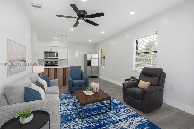 Building Photo - 15900 NW 18th Ave