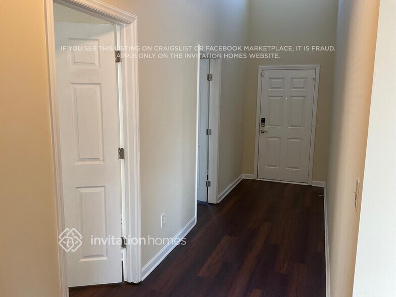 Building Photo - 8020 Caliber Woods Dr