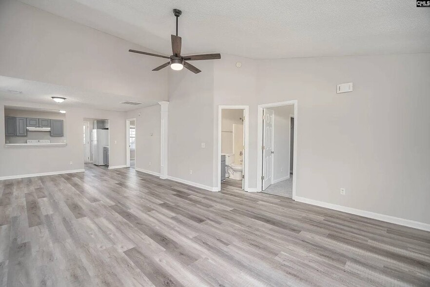 Building Photo - 332 Slice Crest Ct