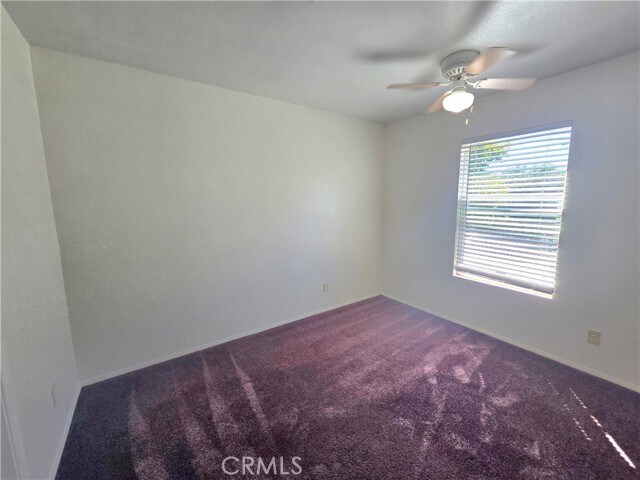 Building Photo - 8451 Oleander Ave