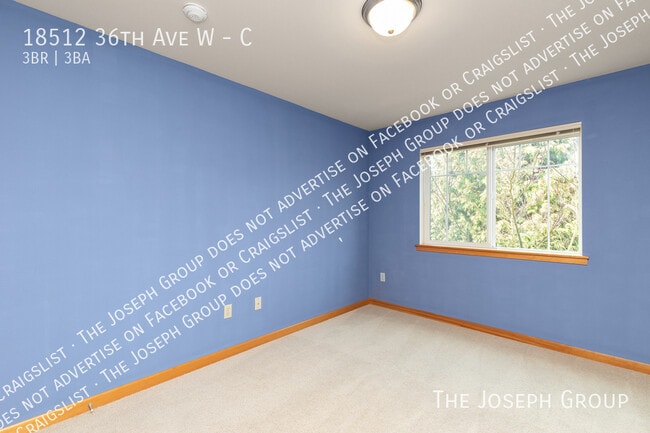 Building Photo - 18512 36th Ave W