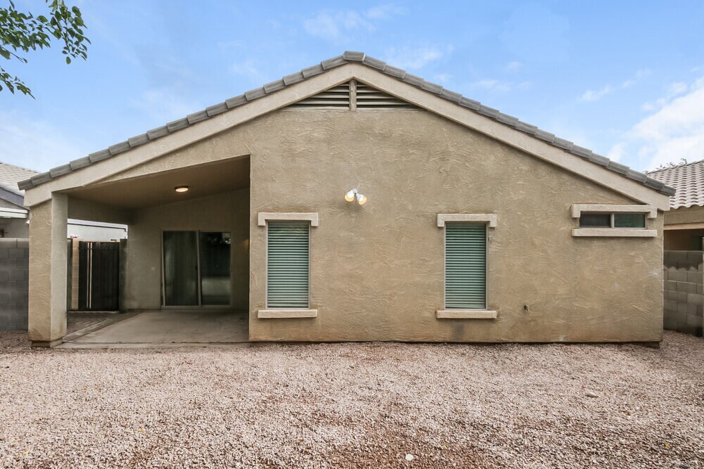 Building Photo - 39378 N Parisi Cir