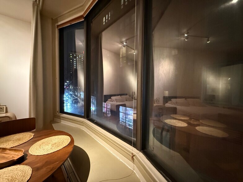 Building Photo - 93 Eddy St