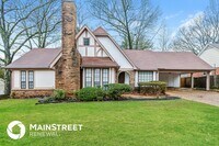 Building Photo - 499 Bedlington Dr