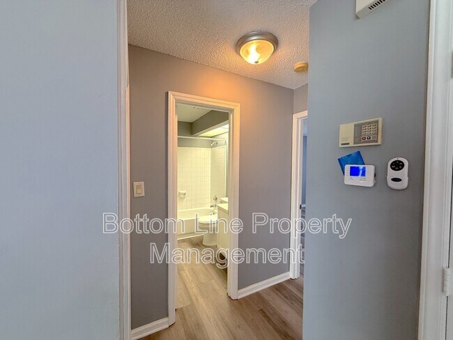 Building Photo - 5206 Amity Springs Dr