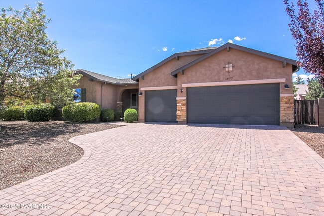Primary Photo - 2677 Capella Dr