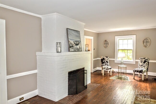 Building Photo - 7006 Sardis Rd