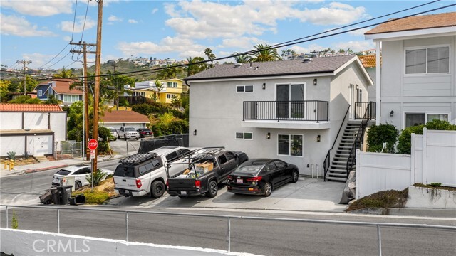 Building Photo - 102 E Avenida San Gabriel