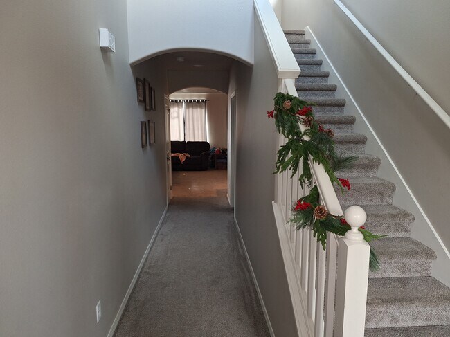 Building Photo - 4140 Furlong Ave SE