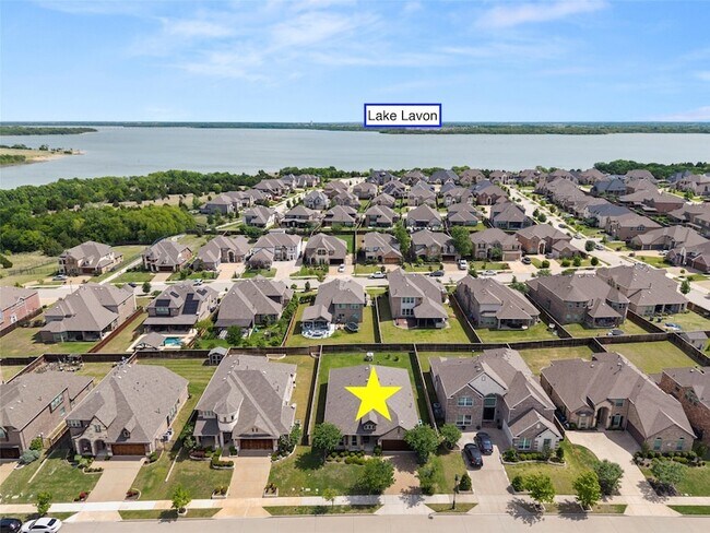 Building Photo - 1323 Lantern Faith Dr