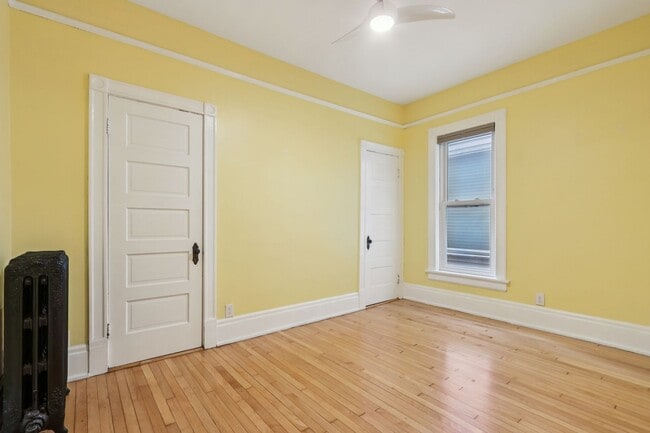 Building Photo - 2564 N Cramer St