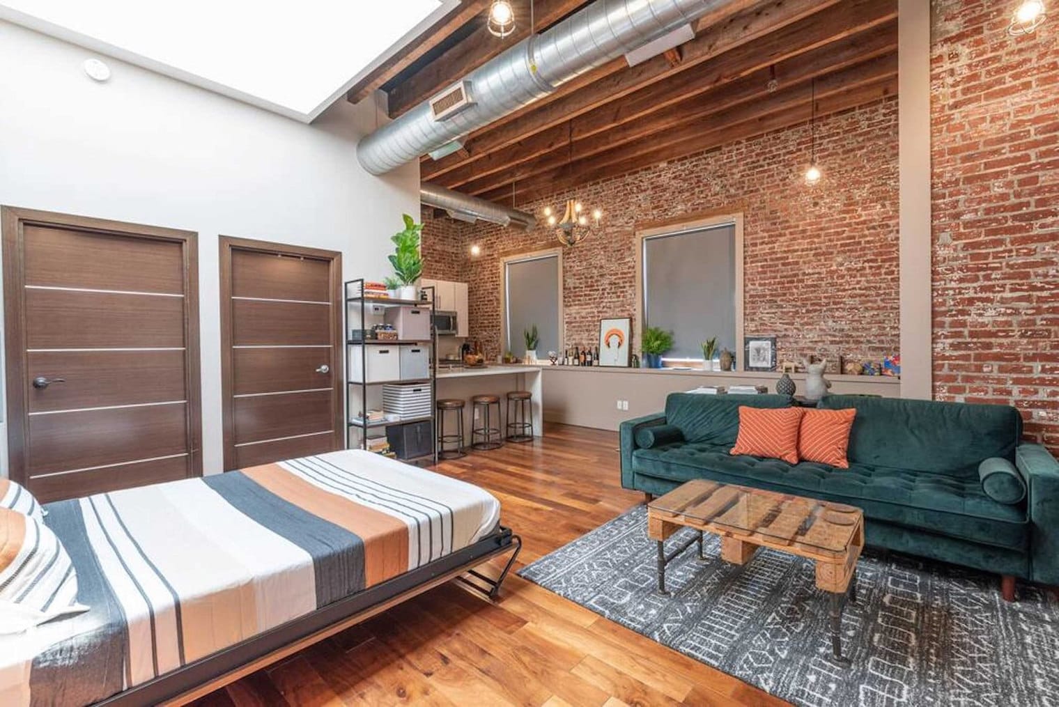 Building Photo - 621 14th St