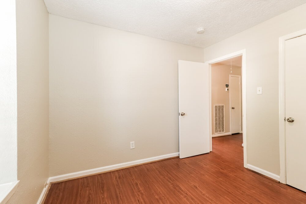 Building Photo - 11711 Spruce Mountain Dr
