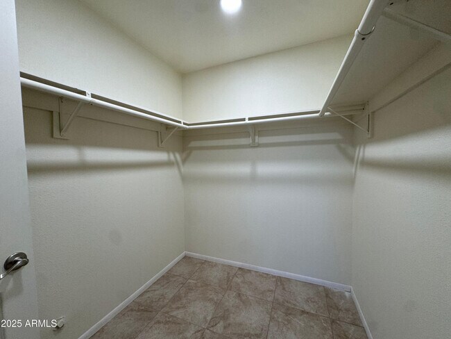 Building Photo - 12429 N Escobar Way
