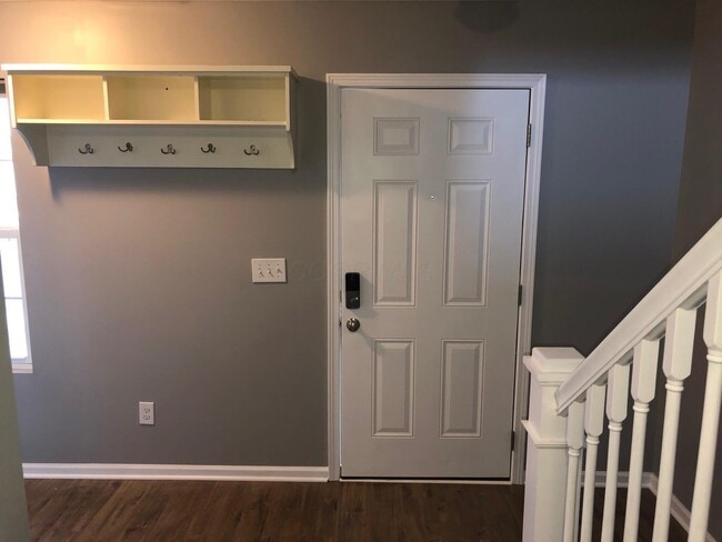 Building Photo - 9264 Polaris Green Dr