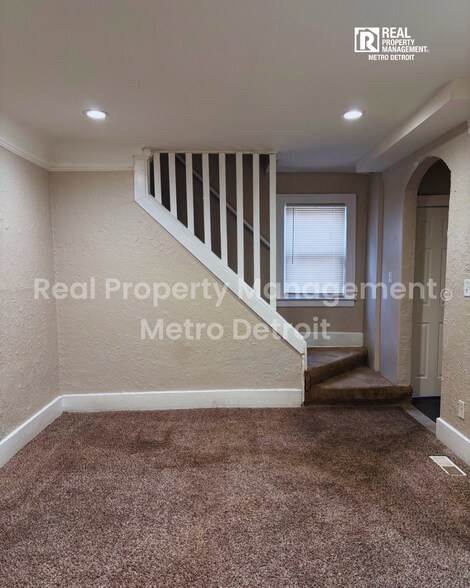 Building Photo - 18928 Stoepel St